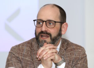 Dr. Sixt Wetzler ist Direktor des Deutschen Klingenmuseums und Veranstalter der KNIFE. (Archivfoto: © Bastian Glumm)