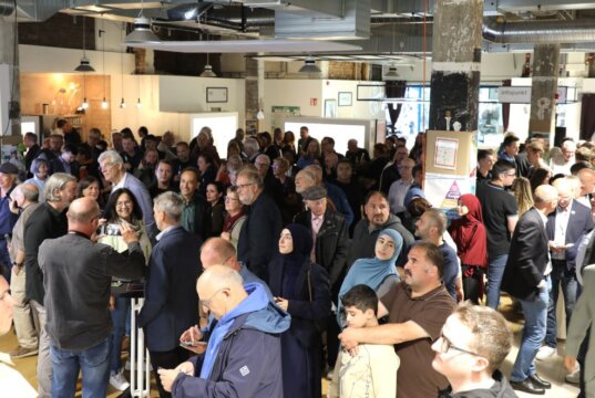Zur Stichwahl am Sonntag öffnet die Gläserne Werkstatt erneut für alle Interessierten, die die Präsentation der Ergebnisse live miterleben möchten. (Foto: © Bastian Glumm)