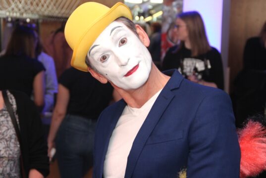 Am heutigen Samstag wollen sich Kulturinstitutionen bei "Spot on - Kultur" ab 18 Uhr mit einem vielfältigen Programmabend zeigen. (Archivfoto: © Bastian Glumm)