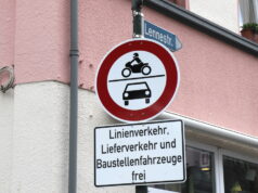 Die Lennestraße in Ohligs ist zunächst bis Ende Oktober für den Durchgangsverkehr gesperrt. (Foto: © Bastian Glumm)