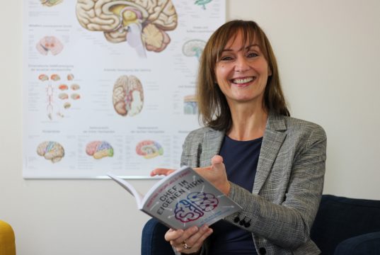 Die Solinger Wirtschaftspsychologin und Neurowissenschaftlerin Martina Grünewald-Ernst veröffentlichte jetzt ihr erstes Buch. (Foto: privat)