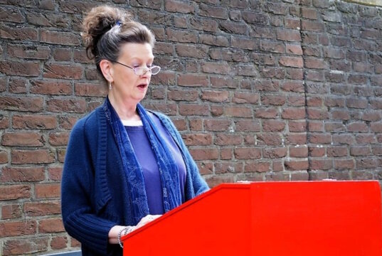 Die Solinger Autorin Martina Hörle stellt jetzt ihr neues Buch vor. (Foto: © Martina Hörle)