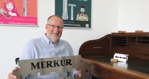 Ulrich Wiethoff ist Geschäftsführer der Merkur Stahlwaren GmbH & Co. KG in Solingen. (Foto: © Bastian Glumm)