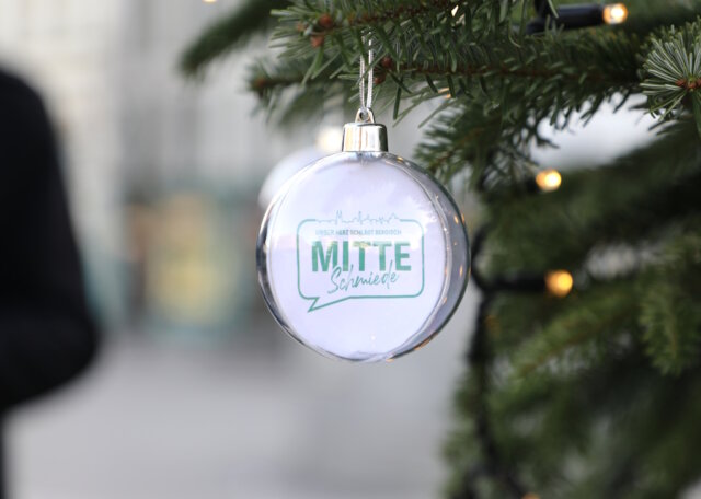 mitteschmiede-weihnachtsschmiede-fronhof Am kommenden Adventswochenende lädt der Heimatverein MitteSchmiede Solingen e.V. zur „WeihnachtsSchmiede auf den Fronhof ein. (Foto: © Bastian Glumm)