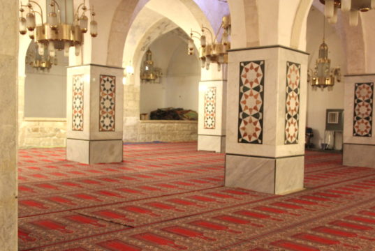 Die Stadtverwaltung hat dem Antrag von sieben Solinger Moscheegemeinden entsprochen, einmal wöchentlich den islamischen Gebetsruf durchzuführen. (Symbolfoto: © Bastian Glumm)