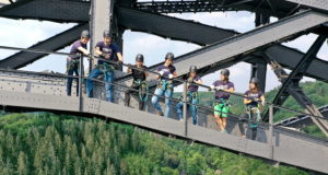 Ab dem 1. August 2021 empfängt der Brückensteig Müngsten Besucherinnen und Besucher in geführten Touren. (Foto: © Deepwood GmbH)