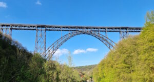 Gemeinsam mit inzwischen fünf weiteren Brücken in Portugal, Frankreich und Italien soll die Müngstener Brücke Unesco-Weltkulturerbe werden. (Foto: © Bastian Glumm)
