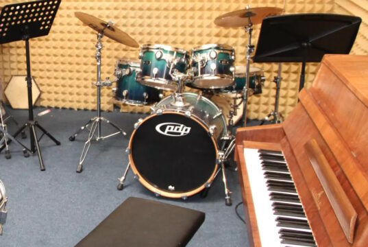 Im "Instrumentenkarussell" - ein Schnupperangebot der Städtischen Musikschule Solingen für Kinder - sind noch Plätze frei. (Archivfoto: © Bastian Glumm)