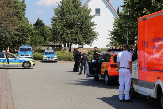 Die Polizei in Solingen wurde am Donnerstag über schussähnliche Geräusche im Bereich eines Wohnhauses an der Niedersachsenstraße informiert. (Foto: © Das SolingenMagazin)