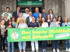 Veranstalter, Organisatoren und die vielen Kooperationspartner des 11. Nordstadtfestes freuen sich auf die Stadtteilparty, die am 8. Juli auf dem Rathausplatz und drumherum steigen wird. (Foto: © B. Glumm)