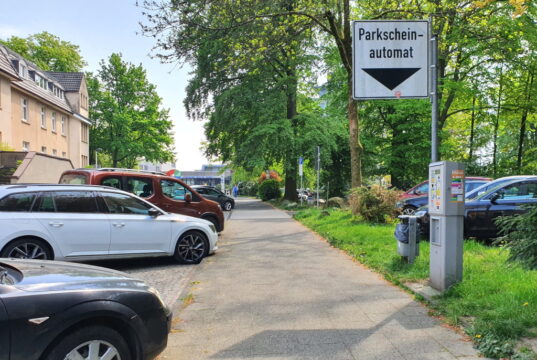 Der Parkscheinautomat an der Gotenstraße. (Archivfoto: © Bastian Glumm)