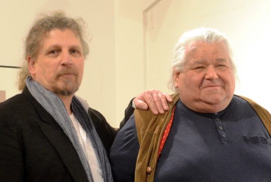 Vier Monate dauerten die Dreharbeiten zu der Dokumentation, die Thomas C. Brueck über das Leben des Künstlers Peter Amann drehte. Brück ist studierter Informatiker, hat sich aber schon vor vielen Jahren auf Film und Musik spezialisiert. (Foto: © Martina Hörle)