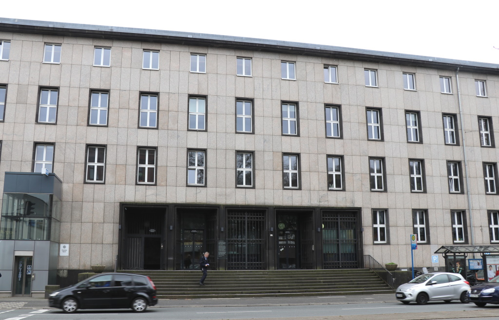 Das Polizeipräsidium in Wuppertal. (Archivfoto: © Bastian Glumm)