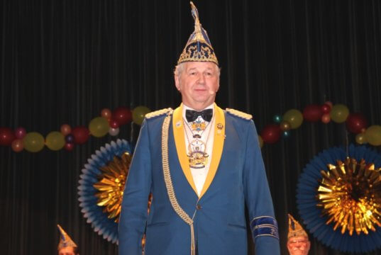 Joachim Junker ist Präsident und 1. Vorsitzender der Prinzengarde Blau-Gelb Ohligs. (Archivfoto: © Bastian Glumm)