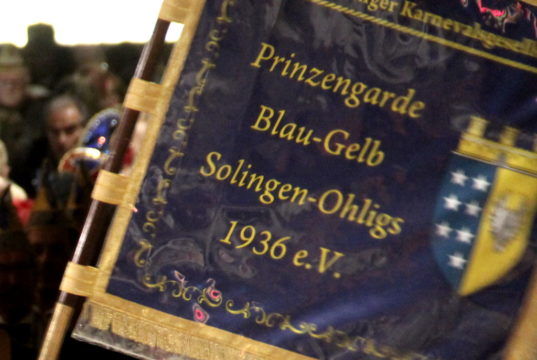 Die Prinzengarde Blau-Gelb Solingen-Ohligs feiert jedes Jahr das "111-Tage-Fest". (Archivfoto: © Bastian Glumm)