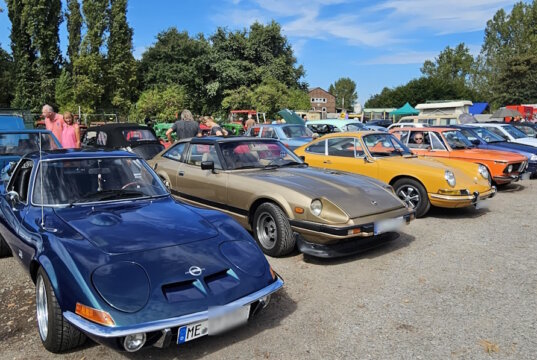 Jedes Jahr, am ersten Septemberwochenende, ist das Prummefest in Monheim ein fester Termin im Oldtimerkalender vieler Liebhaber. (Foto: © Miriam Köppchen)