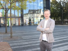 Raoul Brattig möchte Solinger Oberbürgermeister werden, der 28-Jährige tritt am kommenden Sonntag bei den Wahlen an. (Foto: © Bastian Glumm)