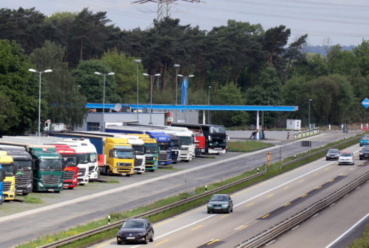 Die Raststätte Ohligser Heide an der Autobahn A3 in Fahrtrichtung Köln. (Archivfoto: © Bastian Glumm)