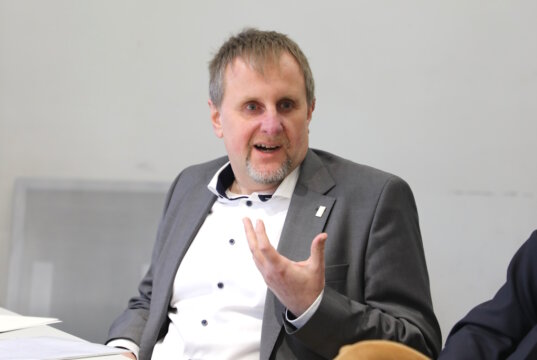 Carsten Zimmermann leitet den neuen Stab Innenstadt, der im Ressort des Oberbürgermeisters angesiedelt ist. (Foto: © Bastian Glumm)