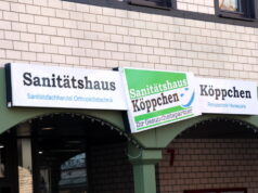 Die Filiale des Sanitätshauses Köppchen in Leichlingen hat seien Pforten wieder geöffnet. Am Freitag gibt es anlässlich der Wiedereröffnung eine Reihe von Aktionen. (Foto: © Bastian Glumm)