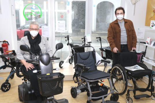 Das Sanitätshaus Köppchen bildet aus und freut sich über Bewerbungen junger und vor allem motivierter Menschen. (Foto: © Bastian Glumm)