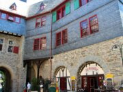 Ein Ausflug nach Schloss Burg in Solingen lohnt sich immer. Noch in diesem Jahr soll die Sanierung der Anlage abgeschlossen werden. (Archivfoto: © Bastian Glumm)