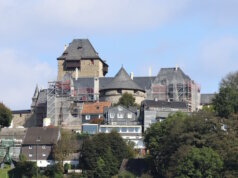 Die umfangreichen Sanierungsmaßnahmen von Schloss Burg neigen sich nun endlich ihrem Ende zu. (Foto: © Bastian Glumm)