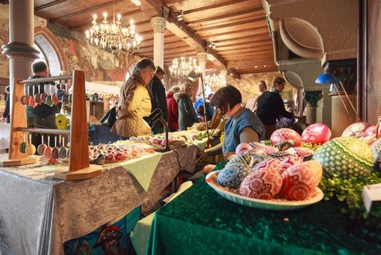 Zum 23. Ostermarkt lädt am Samstag und am Sonntag Schloss Burg ein. (Foto: © Kristina Malis/Schloss Burg)