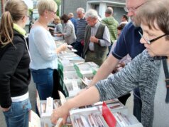 Beim kommenden Schneidwaren-Samstag im September bieten die teilnehmenden Unternehmen - hier die Firma Herder - auch wieder einen Sonder-Werksverkauf an. (Archivfoto: © Bastian Glumm)