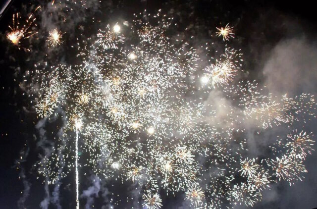 Zum Jahreswechsel gibt es traditionell ein Feuerwerk. (Archivfoto: © Martina Hörle)