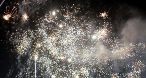 Auch in diesem Jahr lädt das Theater und Konzerthaus wieder zum Jahresabschluss mit einem speziellen Silvesterpaket nebst Feuerwerk der Sinne ein. (Archivfoto: © Martina Hörle)