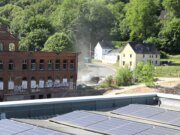 „Change.Campus“ Stöcken: Sechs Wochen Umleitung im Sommer Der Bereich an der Straße Stöcken bildet künftig die zentrale Anbindung des Change.Campus. Mit dem Bau der neuen Erschließungsstraße startet die nächste Entwicklungsphase auf dem ehemaligen Rasspe-Areal. (Foto: © Bastian Glumm)