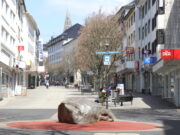 Eines der Sorgenkinder der Solinger Innenstadt ist die untere Hauptstraße. Hier bestimmen Leerstände das Bild. (Foto: © Bastian Glumm)