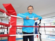 Mit Herz und Disziplin bringt Cheftrainer Duško Tomić Kinder, Jugendliche und Erwachsene bei den Solinger Panthern in Bewegung. Er freut sich auf den Besuch von Nelvie Tiafack am 25. Mai. (Foto: © Bastian Glumm)