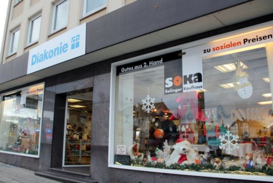 Das Solinger Kaufhaus (Soka) an der Schlagbaumer Straße 12. (Archivfoto: © Bastian Glumm)