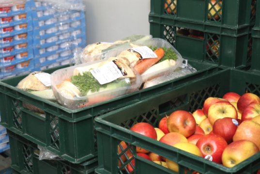 Gut 1.000 Menschen mehr versorgte die Tafel im Jahr 2022 mit Lebensmitteln und anderen Dingen des täglichen Bedarfs. (Archivfoto: © Bastian Glumm)