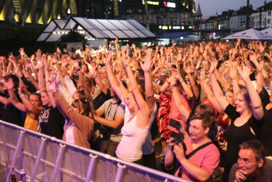 Die Sommerparty Echt.Scharf.Solingen wird in diesem Jahr Teil der 650-Jahr-Feierlichkeiten in der Klingenstadt sein. (Archivfoto: © Bastian Glumm)