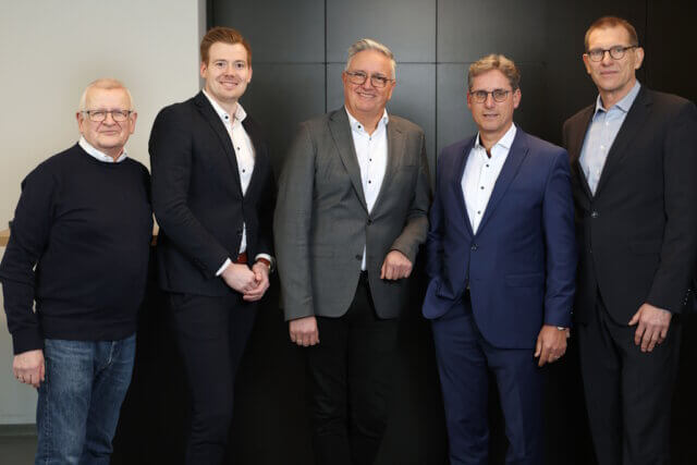 Der derzeitige Vorstand der SBV Solingen eG: v.li. Erwin Kohnke, Pascal Piqué, Jürgen Dingel, Roland Bak und Uwe Asbach. (Foto: © SBV Solingen eG)