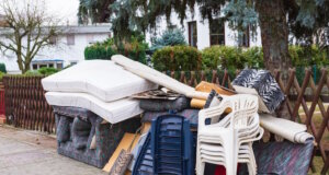 Solingen: Sperrgut-Service macht bis zum 5. Januar Pause Bis zum 5. Januar ist der Sperrgut-Service, den die Technischen Betriebe Solingen mit der AWO anbieten, nicht zu erreichen. (Foto: © biggi62 / Adobe Stock)