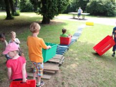 An den Terminen mit Kinderbeteiligung ist jeweils das Spielmobil mit seinen Angeboten zugegen. (Archivfoto: © Bastian Glumm)