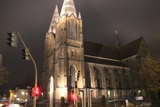 Die katholische Kirche St. Clemens in der Solinger Innenstadt. (Archivfoto: © Bastian Glumm)