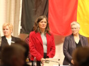 Stadtdirektorin Dagmar Becker wird der Stadt Solingen länger und somit bis voraussichtlich Mitte Mai als Stadtdirektorin und Leiterin des Ressorts Jugend, Schule, Integration, Kultur und Sport zur Verfügung stehen. (Foto: © Bastian Glumm)