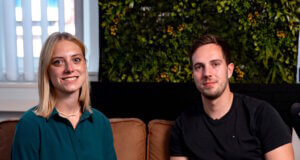 Svenja und Philipp Hardy haben mit ELDRON eine Softwareplattform für Drohneneinsätze bei Feuerwehren und anderen Einsatzorganisationen entwickelt. (Foto: © Daniel Ruesseler)