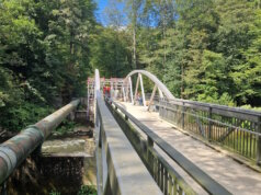 An und auf der Strohner Brücke finden Bauarbeiten statt. (Foto: © Bastian Glumm)