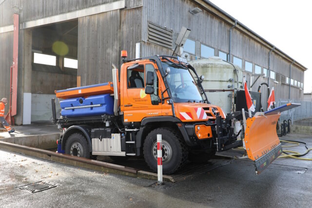 Im kommenden Jahr kommen auf die Solinger deutliche Gebührenerhöhungen zu. Während man in vielen Bereichen sehr viel tiefer in die Tasche greifen muss, wird es in Sachen Winterdienst etwas günstiger. (Foto: © Bastian Glumm)
