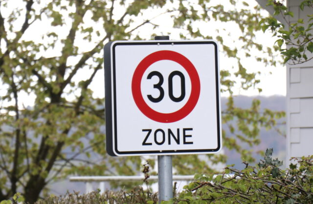 Tempo-30-Zone in Solingen. (Archivfoto: © Bastian Glumm)