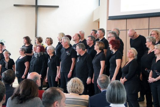 Der Gospelchor unisono tritt am Samstag gemeinsam mit den Young Voices auf. Die beiden Chöre laden ein zum Gospelbenefiz in die Kapelle Bethanien. (Archivfoto: © B. Glumm)