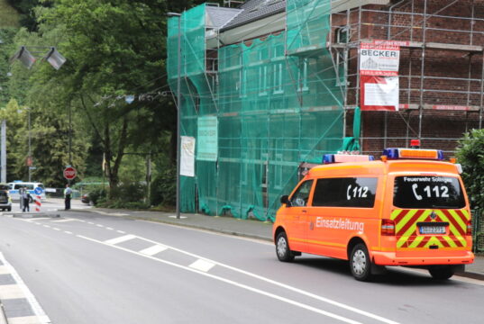Am Mittwoch und Donnerstag wird die Sperrung nach Unterburg aufgehoben. Dann können die Burger auch wieder mit dem PKW bis zu ihren Wohnhäusern vorfahren. (Foto: © Bastian Glumm)