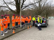 Die Verkehrskadetten der Verkehrswacht Solingen e.V. haben jetzt 18 neue Anwärter ausgebildet, und ein Ausbildungswochenende hinter sich. (Foto: © Verkehrskadetten Solingen)