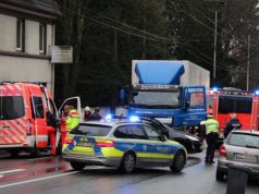 Am späten Mittwochvormittag, gegen 11.50 Uhr, kam es heute auf der Focher Straße zu einem Verkehrunfall, bei dem sich ein Mann verletzte. (Foto: © Tim Oelbermann)